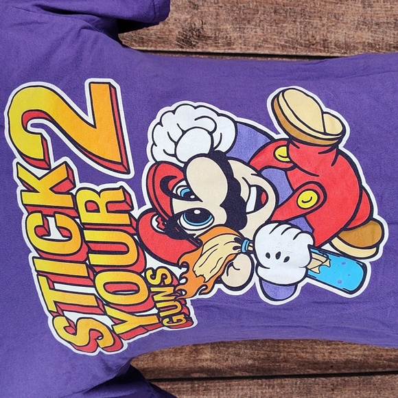 Mario Brothers Stick 2 Your Guns Purple T Shirt Excellent Condition - Picture 1 of 5